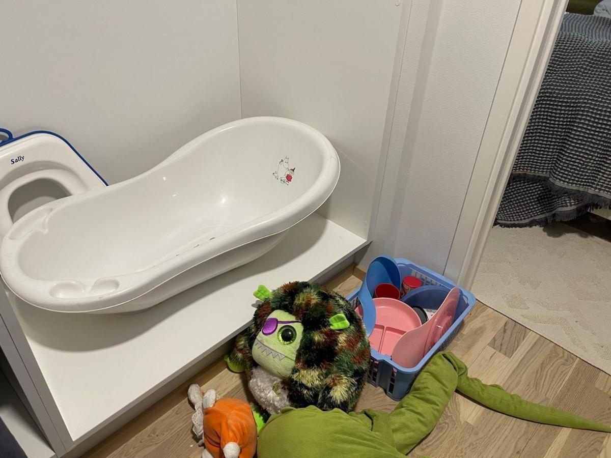 Appartement Fredika, Modern 1br,tripla Pasila Prime Location, Parking, Train Station Near