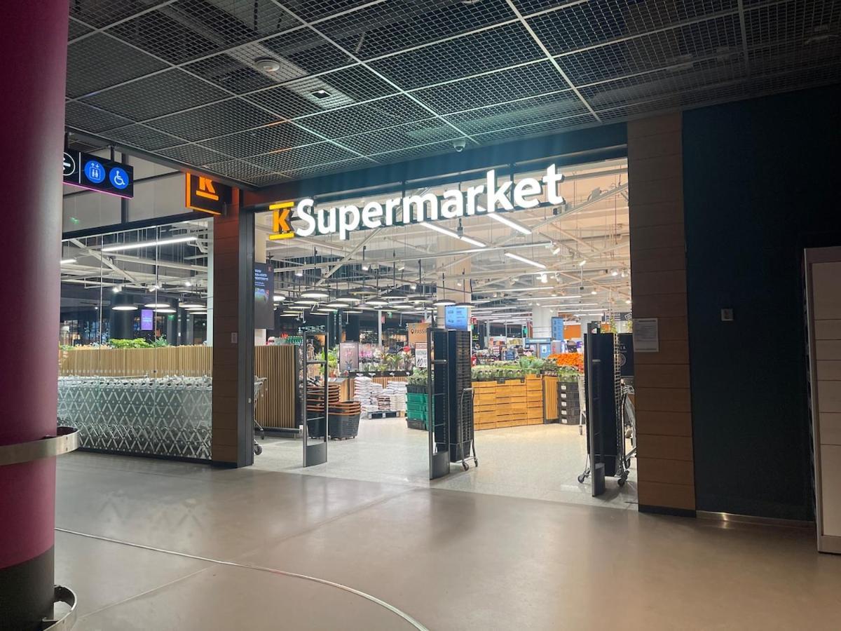 Fredika, Modern 1br,tripla Pasila Prime Location, Parking, Train Station Near Appartement *
